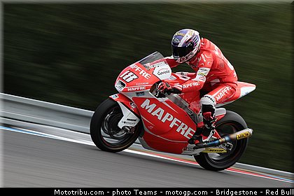 moto2_terol_0001_republique_tcheque_brno_2012_mototribu.jpg