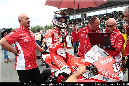 moto2_terol_0010_republique_tcheque_brno_2012_mototribu.jpg