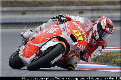 moto2_torres_0008_republique_tcheque_brno_2012_mototribu.jpg
