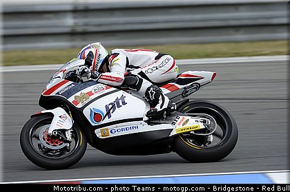 moto2_wilairot_0004_republique_tcheque_brno_2012_mototribu.jpg