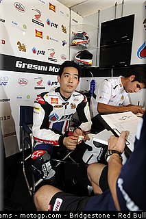 moto2_wilairot_0006_republique_tcheque_brno_2012_mototribu.jpg