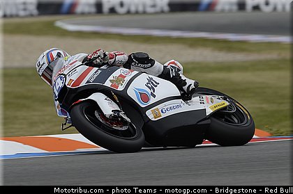 moto2_wilairot_0007_republique_tcheque_brno_2012_mototribu.jpg