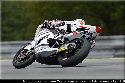moto2_wilairot_0008_republique_tcheque_brno_2012_mototribu.jpg