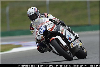 moto2_wilairot_0010_republique_tcheque_brno_2012_mototribu.jpg