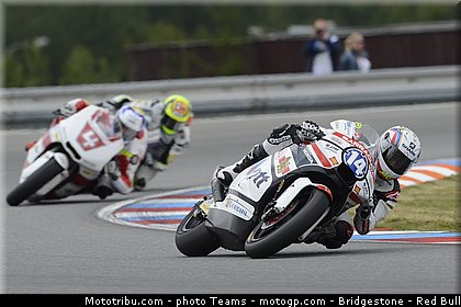 moto2_wilairot_0014_republique_tcheque_brno_2012_mototribu.jpg