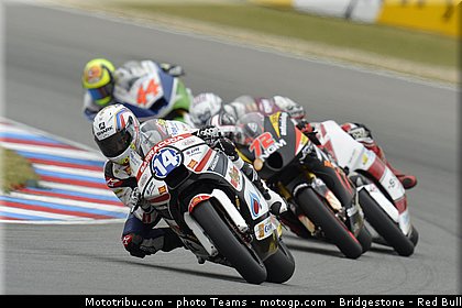 moto2_wilairot_0021_republique_tcheque_brno_2012_mototribu.jpg