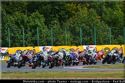 moto3_0001_republique_tcheque_brno_2012_mototribu.jpg