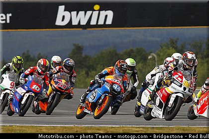 moto3_0002_republique_tcheque_brno_2012_mototribu.jpg