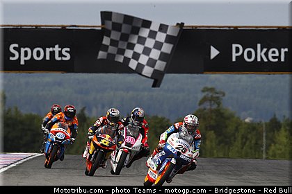 moto3_0010_republique_tcheque_brno_2012_mototribu.jpg
