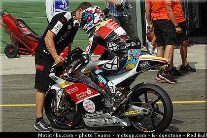 moto3_rossi_0006_republique_tcheque_brno_2012_mototribu.jpg