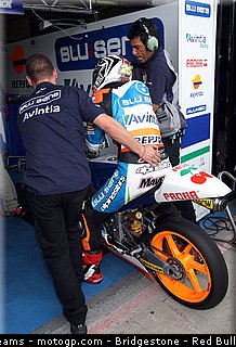 moto3_vinales_m_0004_republique_tcheque_brno_2012_mototribu.jpg