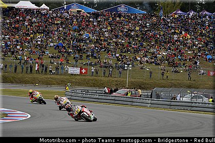 motogp_0024_republique_tcheque_brno_2012_mototribu.jpg