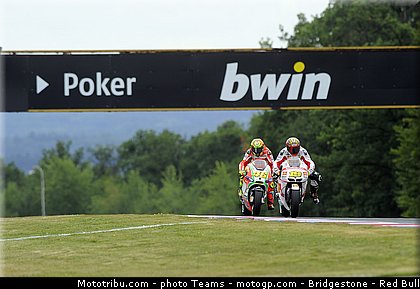 motogp_0030_republique_tcheque_brno_2012_mototribu.jpg
