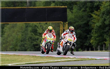 motogp_0032_republique_tcheque_brno_2012_mototribu.jpg