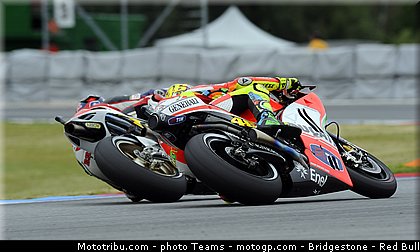 motogp_0050_republique_tcheque_brno_2012_mototribu.jpg