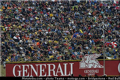 motogp_ambiance_0002_republique_tcheque_brno_2012_mototribu.jpg