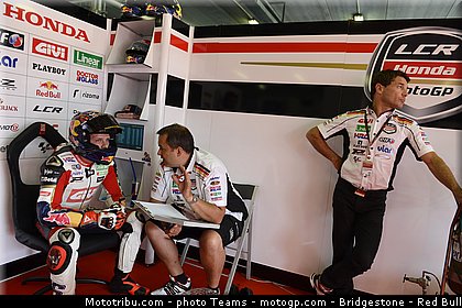 motogp_bradl_0014_republique_tcheque_brno_2012_mototribu.jpg