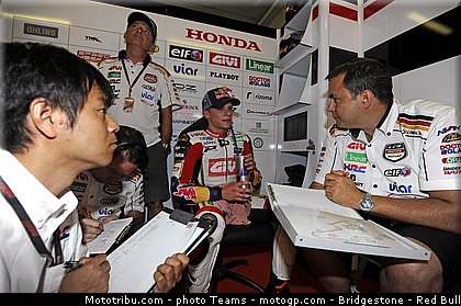motogp_bradl_0025_republique_tcheque_brno_2012_mototribu.jpg