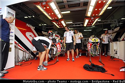 motogp_bradl_0026_republique_tcheque_brno_2012_mototribu.jpg