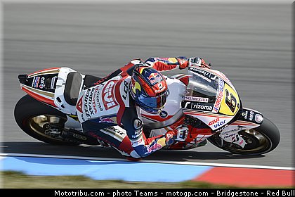 motogp_bradl_0033_republique_tcheque_brno_2012_mototribu.jpg