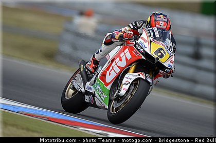 motogp_bradl_0034_republique_tcheque_brno_2012_mototribu.jpg