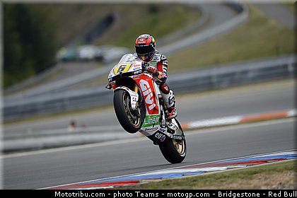 motogp_bradl_0036_republique_tcheque_brno_2012_mototribu.jpg