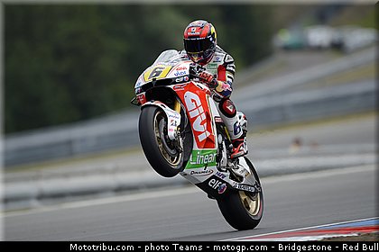 motogp_bradl_0037_republique_tcheque_brno_2012_mototribu.jpg