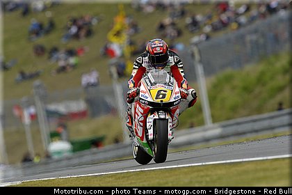 motogp_bradl_0079_republique_tcheque_brno_2012_mototribu.jpg