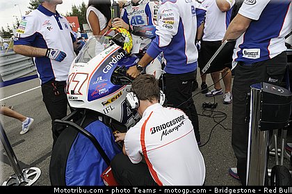 motogp_bridgestone_0006_republique_tcheque_brno_2012_mototribu.jpg