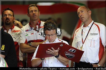motogp_bridgestone_0008_republique_tcheque_brno_2012_mototribu.jpg