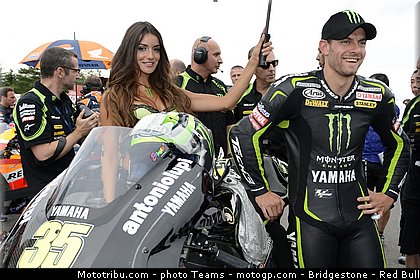 motogp_crutchlow_0001_republique_tcheque_brno_2012_mototribu.jpg