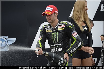 motogp_crutchlow_0003_republique_tcheque_brno_2012_mototribu.jpg