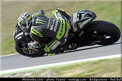 motogp_crutchlow_0020_republique_tcheque_brno_2012_mototribu.jpg
