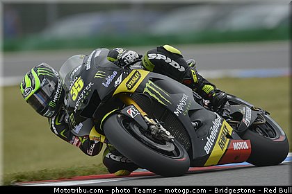 motogp_crutchlow_0025_republique_tcheque_brno_2012_mototribu.jpg
