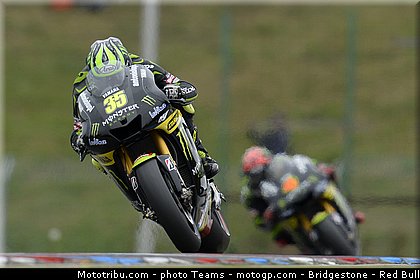 motogp_crutchlow_0034_republique_tcheque_brno_2012_mototribu.jpg