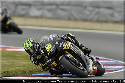 motogp_crutchlow_0036_republique_tcheque_brno_2012_mototribu.jpg
