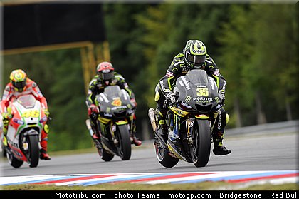 motogp_crutchlow_0039_republique_tcheque_brno_2012_mototribu.jpg