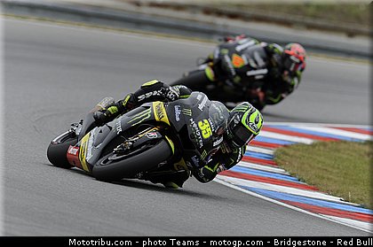 motogp_crutchlow_0053_republique_tcheque_brno_2012_mototribu.jpg