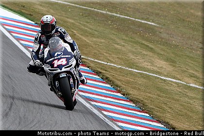 motogp_de_puniet_0010_republique_tcheque_brno_2012_mototribu.jpg