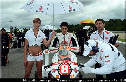 motogp_pitbabe_0035_republique_tcheque_brno_2012_mototribu.jpg