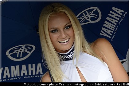 motogp_pitbabe_0042_republique_tcheque_brno_2012_mototribu.jpg