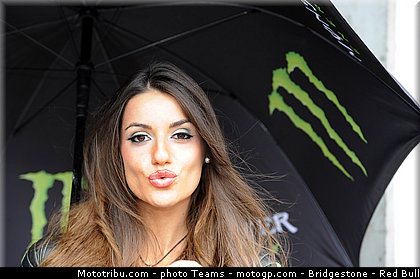 motogp_pitbabe_0045_republique_tcheque_brno_2012_mototribu.jpg