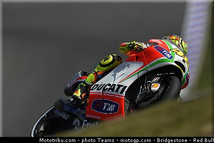 motogp_rossi_0002_republique_tcheque_brno_2012_mototribu.jpg