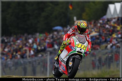 motogp_rossi_0025_republique_tcheque_brno_2012_mototribu.jpg