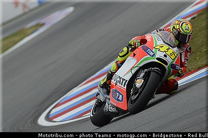 motogp_rossi_0026_republique_tcheque_brno_2012_mototribu.jpg