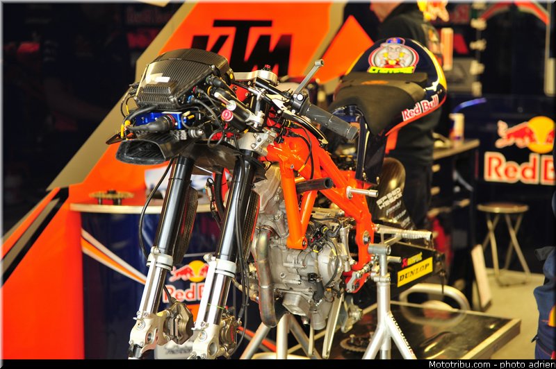 moto3_kent_005_saint_marin_misano_2012