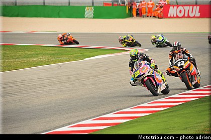 moto2_017_saint_marin_misano_2012.jpg