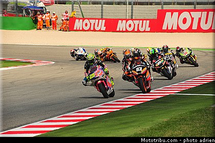 moto2_023_saint_marin_misano_2012.jpg