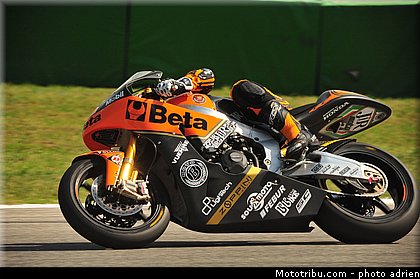 moto2_zarco_025_saint_marin_misano_2012.jpg