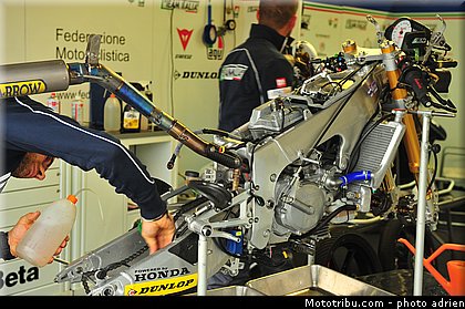 moto3_fenati_008_saint_marin_misano_2012.jpg